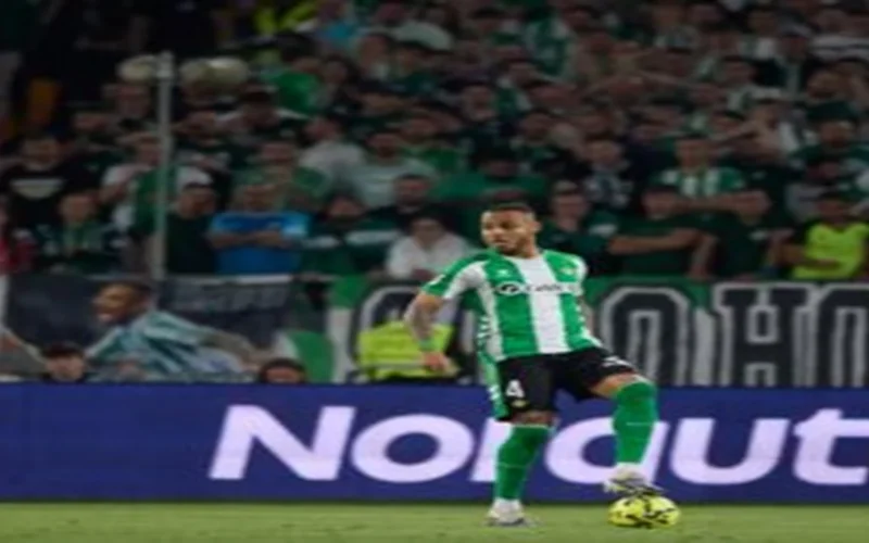 انتفاضة إشبيلية تفرض تعادلاً مثيراً أمام ريال بيتيس في قمة الدوري الإسباني